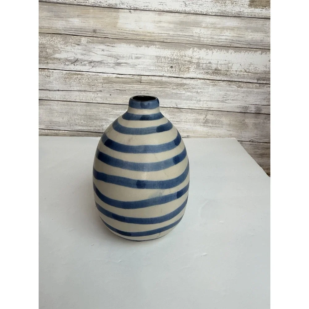 Beautiful Cute Blue Striped Shaped Bud Vase Made In Thailand Great Condition 6